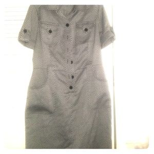 Wear anywhere type of cute dress